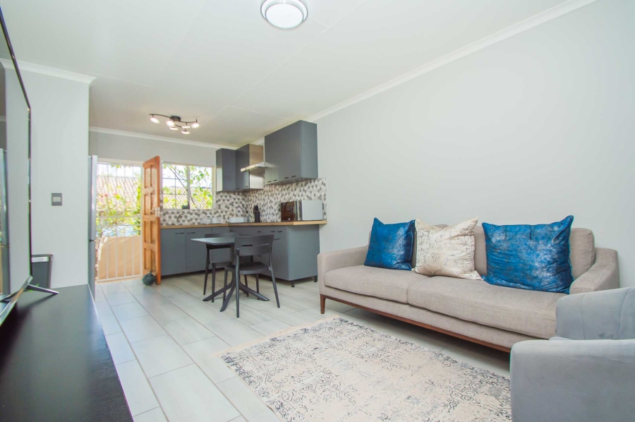 2 Bedroom Property for Sale in Ruimsig Gauteng