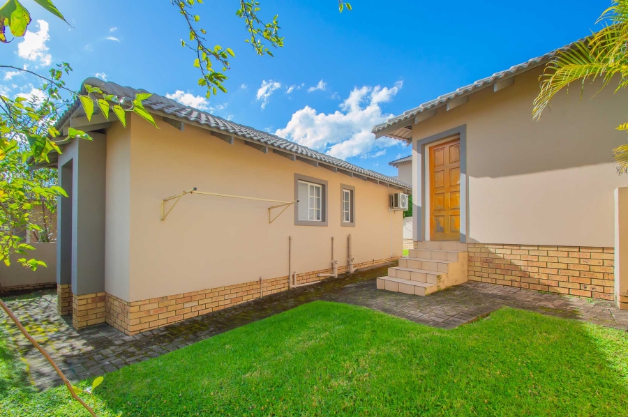 2 Bedroom Property for Sale in Ruimsig Gauteng