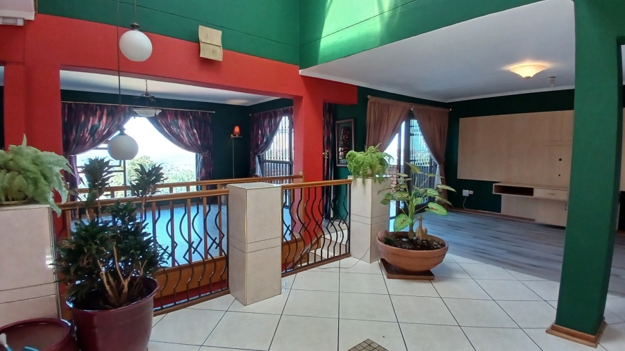 4 Bedroom Property for Sale in Bassonia Gauteng