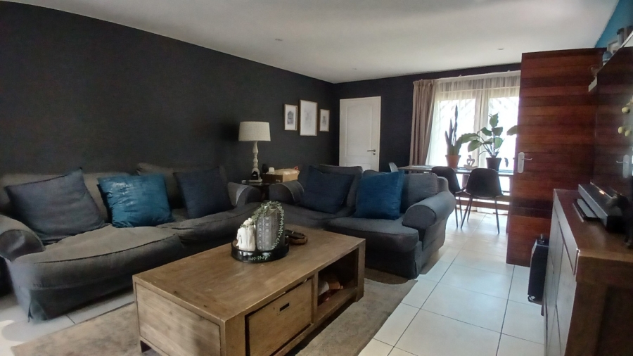2 Bedroom Property for Sale in Bassonia Gauteng