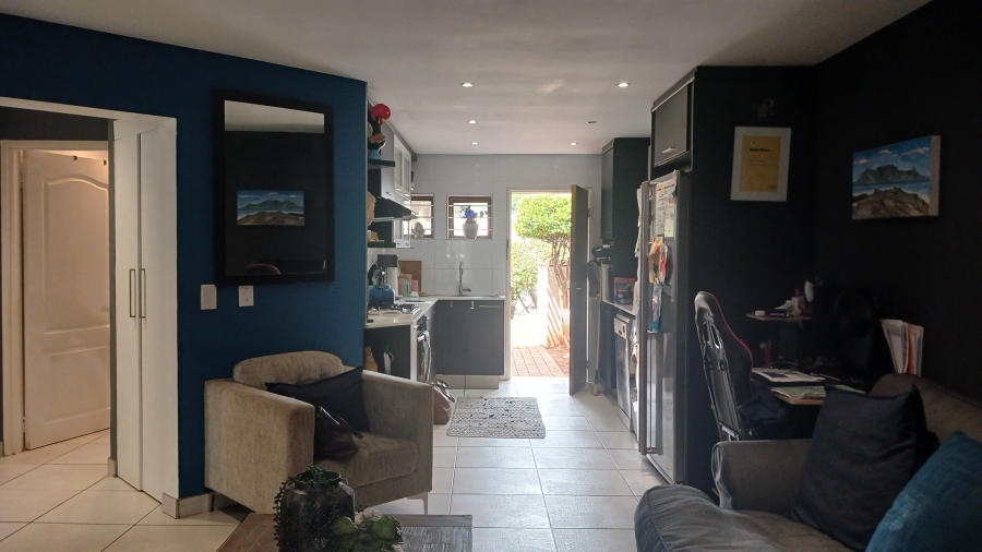 2 Bedroom Property for Sale in Bassonia Gauteng