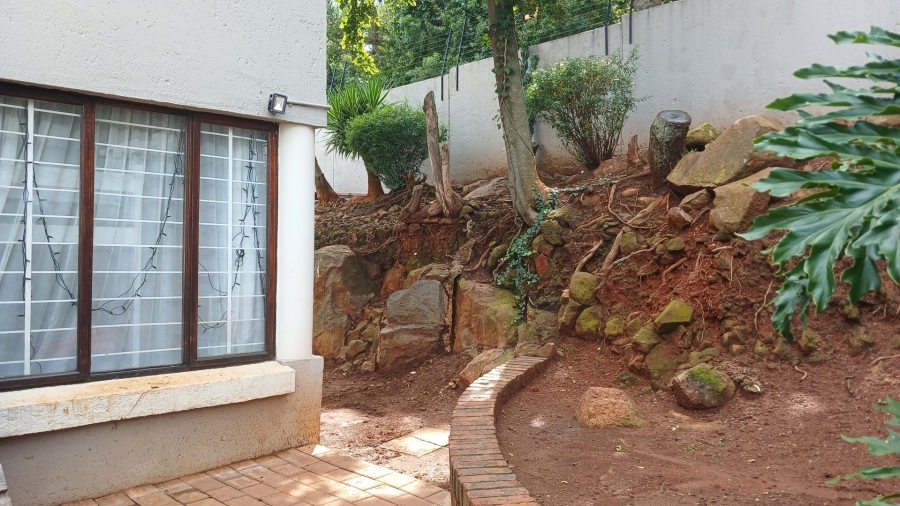 2 Bedroom Property for Sale in Bassonia Gauteng