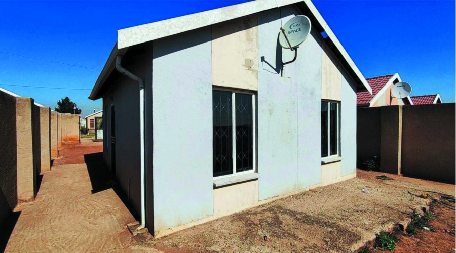 2 Bedroom Property for Sale in Savanna City Gauteng