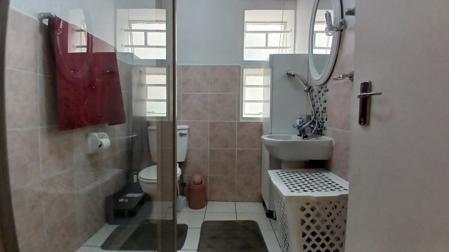 3 Bedroom Property for Sale in Oakdene Gauteng