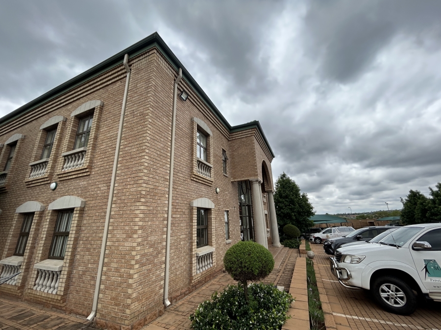 To Let Commercial Property for Rent in Highveld Gauteng