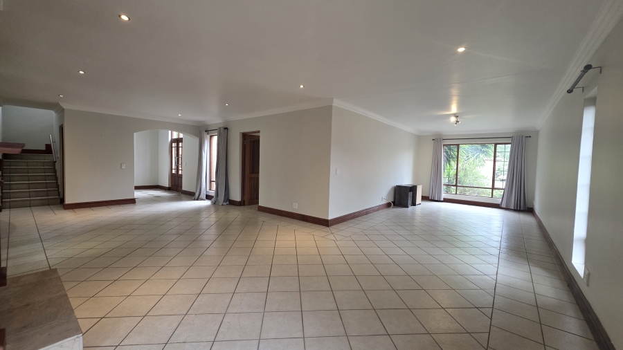 To Let 4 Bedroom Property for Rent in Lynnwood Manor Gauteng