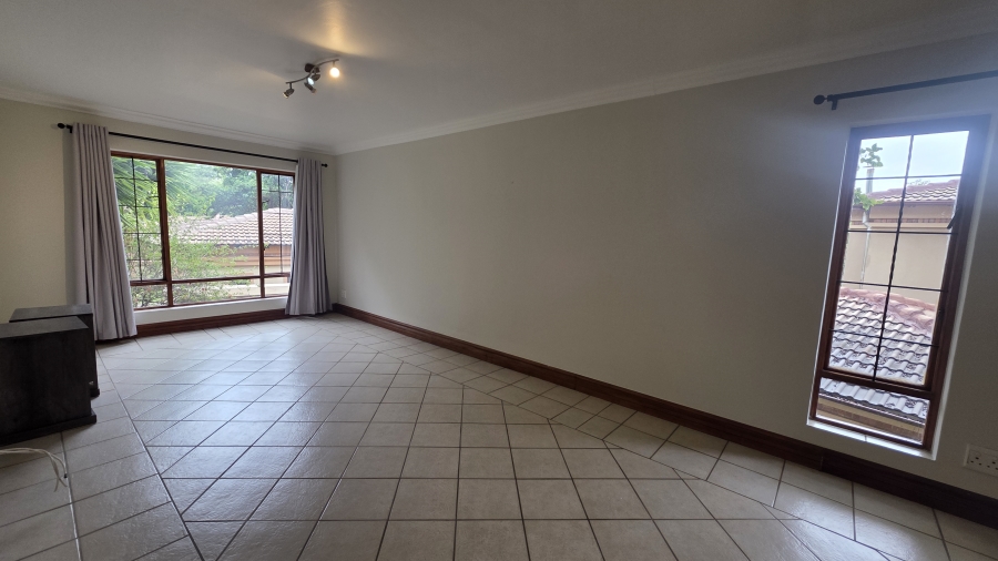 To Let 4 Bedroom Property for Rent in Lynnwood Manor Gauteng