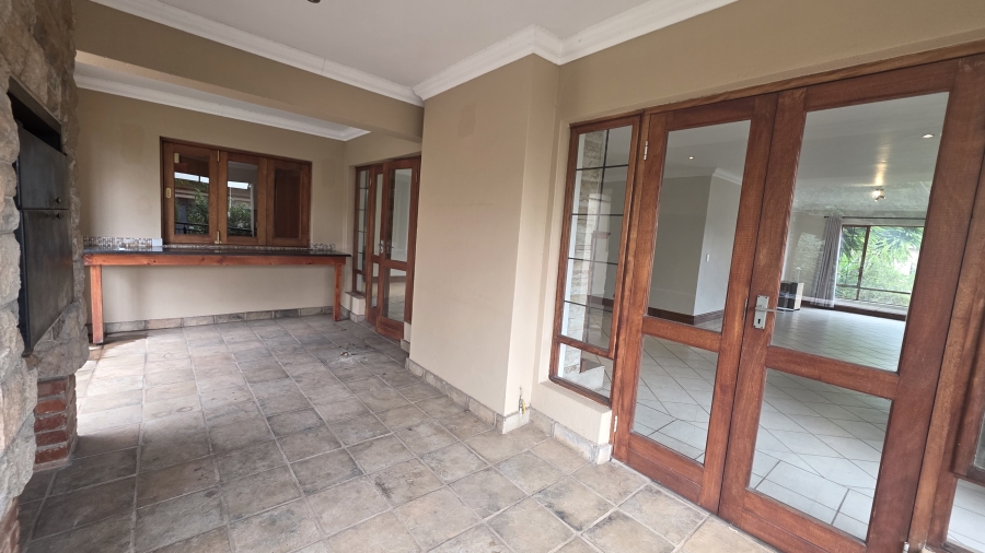 To Let 4 Bedroom Property for Rent in Lynnwood Manor Gauteng