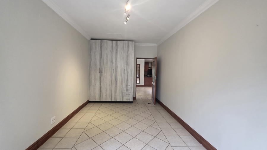 To Let 4 Bedroom Property for Rent in Lynnwood Manor Gauteng