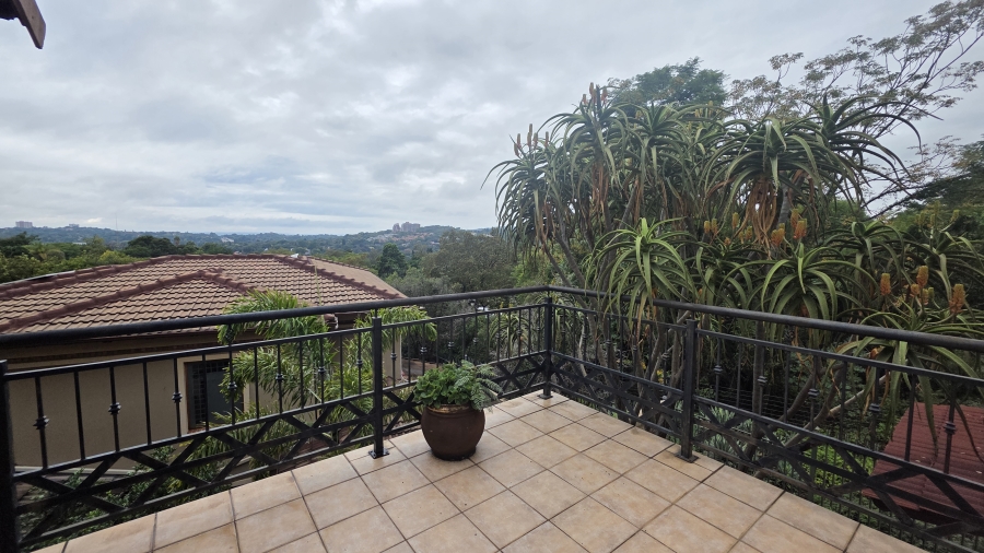 To Let 4 Bedroom Property for Rent in Lynnwood Manor Gauteng