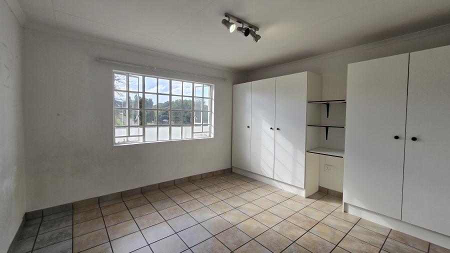 To Let 2 Bedroom Property for Rent in Eastleigh Gauteng