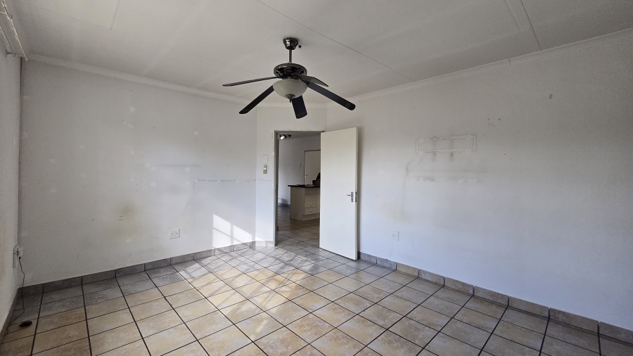 To Let 2 Bedroom Property for Rent in Eastleigh Gauteng