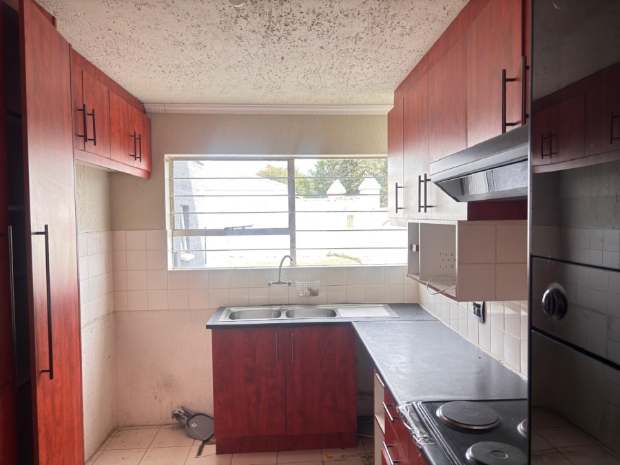 2 Bedroom Property for Sale in Townsview Gauteng