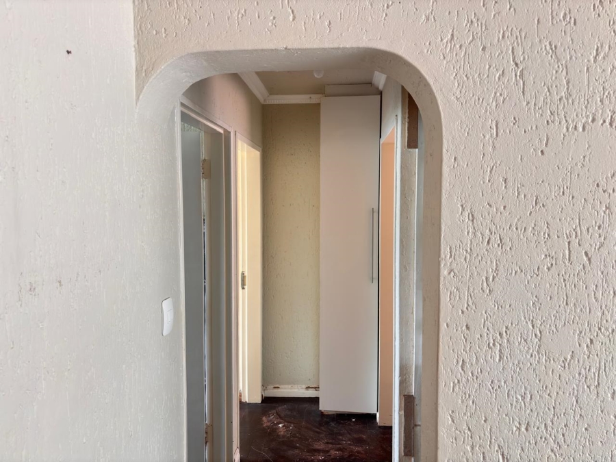 2 Bedroom Property for Sale in Townsview Gauteng