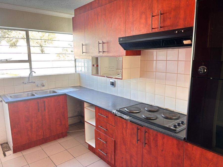 2 Bedroom Property for Sale in Townsview Gauteng