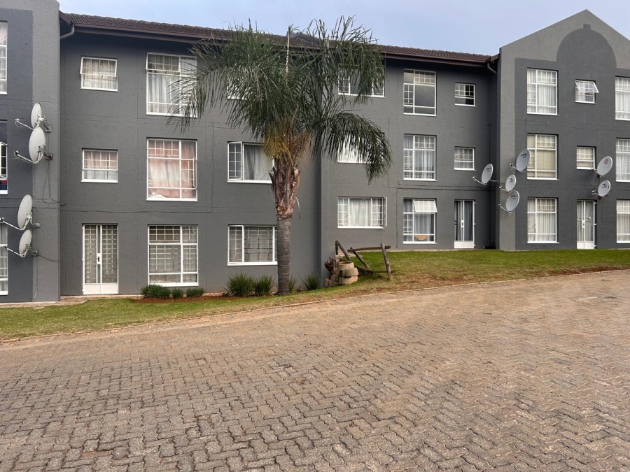 2 Bedroom Property for Sale in Alan Manor Gauteng