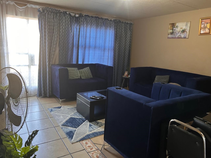2 Bedroom Property for Sale in Alan Manor Gauteng