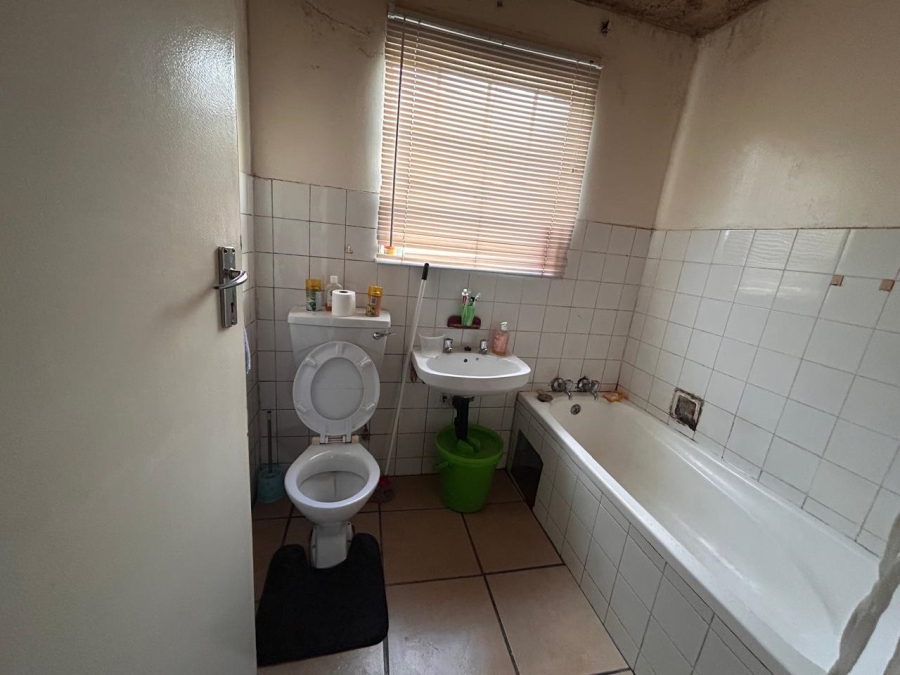 2 Bedroom Property for Sale in Alan Manor Gauteng