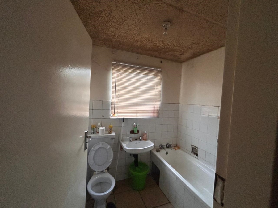 2 Bedroom Property for Sale in Alan Manor Gauteng