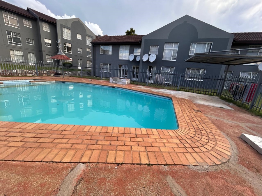 2 Bedroom Property for Sale in Alan Manor Gauteng