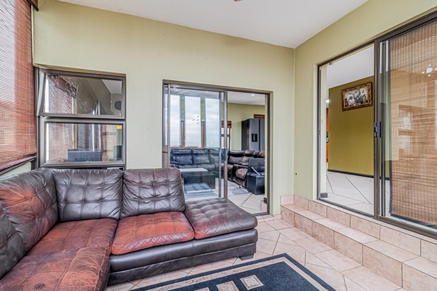 2 Bedroom Property for Sale in Bassonia Gauteng
