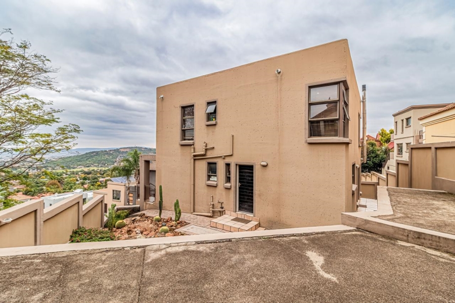 2 Bedroom Property for Sale in Bassonia Gauteng