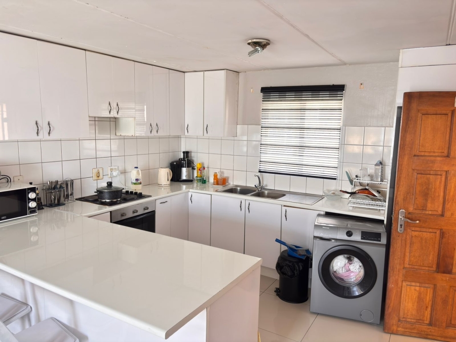 2 Bedroom Property for Sale in Ormonde Gauteng