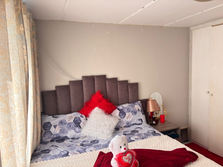 2 Bedroom Property for Sale in Ormonde Gauteng