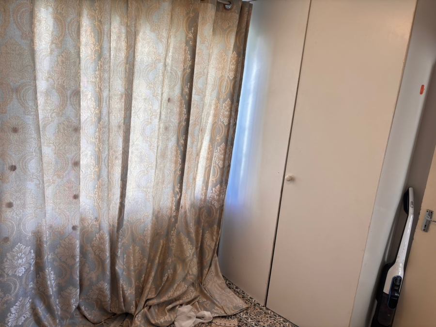 2 Bedroom Property for Sale in Ormonde Gauteng