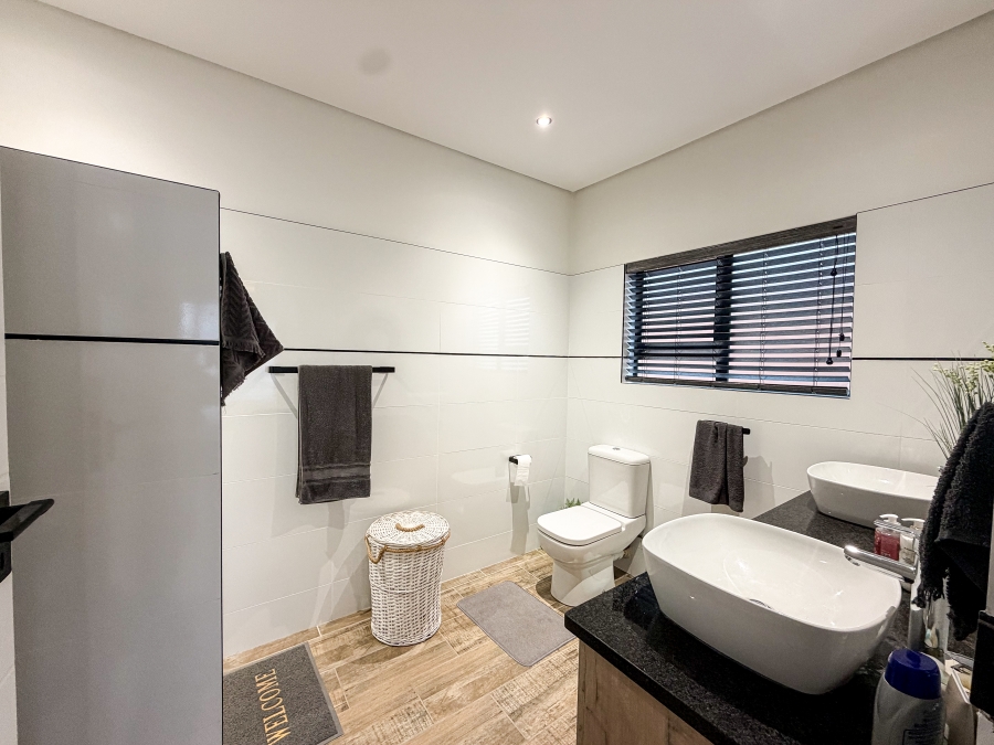 3 Bedroom Property for Sale in Equestria Gauteng
