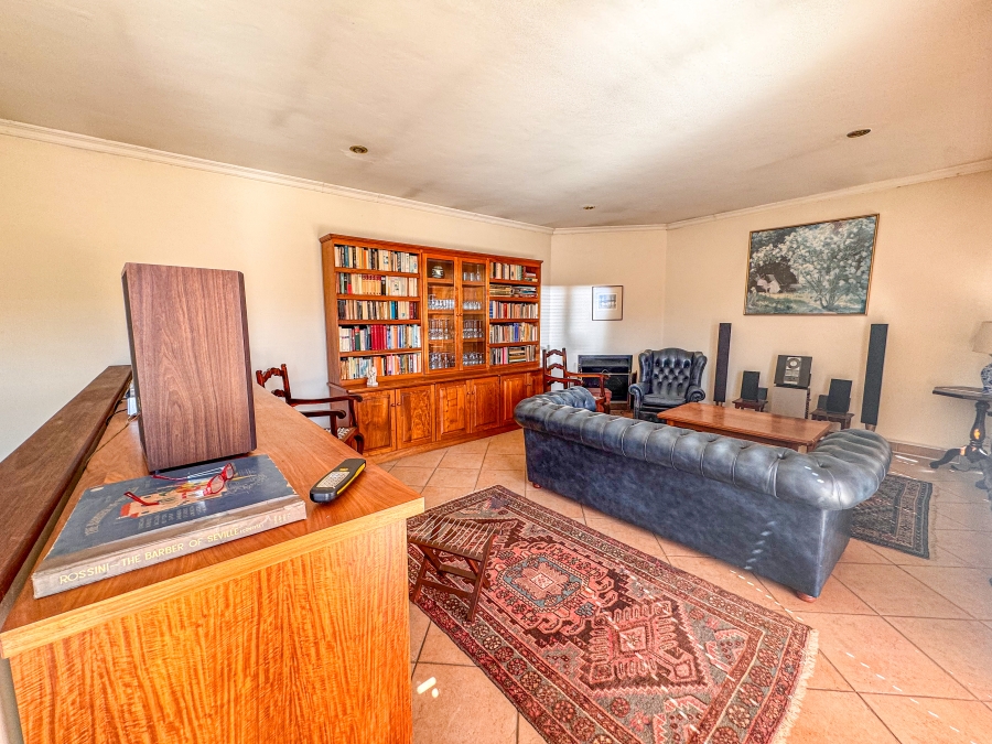 3 Bedroom Property for Sale in Silver Lakes Golf Estate Gauteng