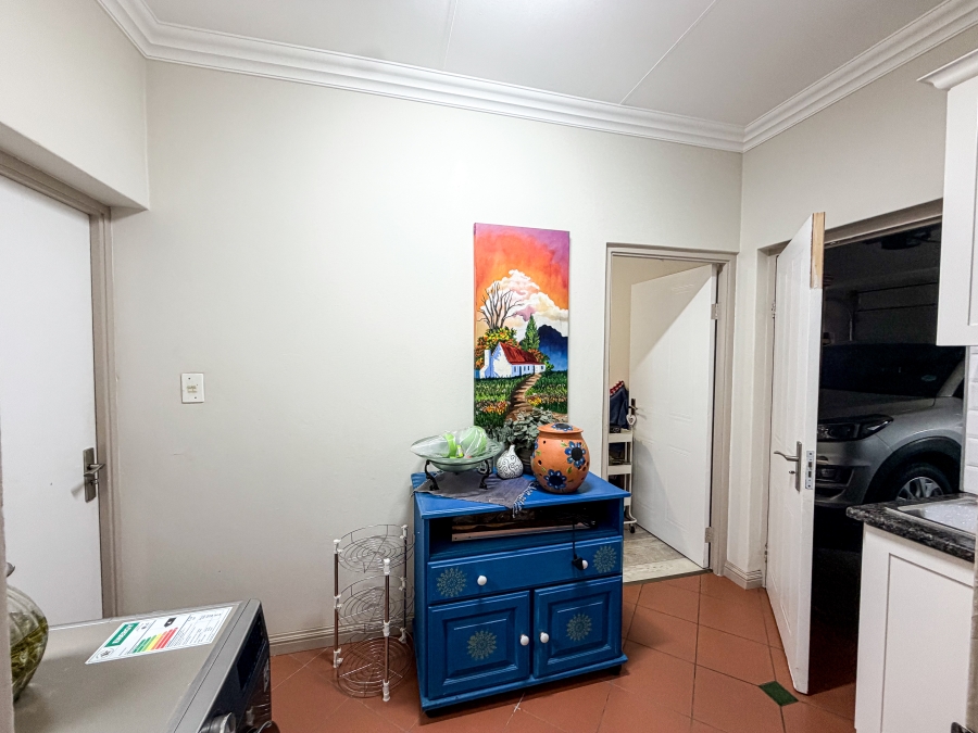 3 Bedroom Property for Sale in Silver Lakes Golf Estate Gauteng