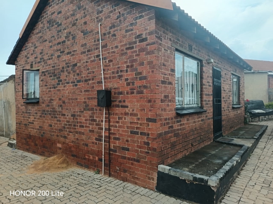 2 Bedroom Property for Sale in Elindinga Gauteng