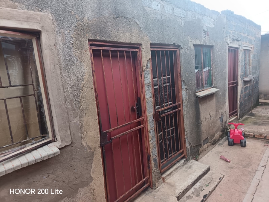 2 Bedroom Property for Sale in Elindinga Gauteng
