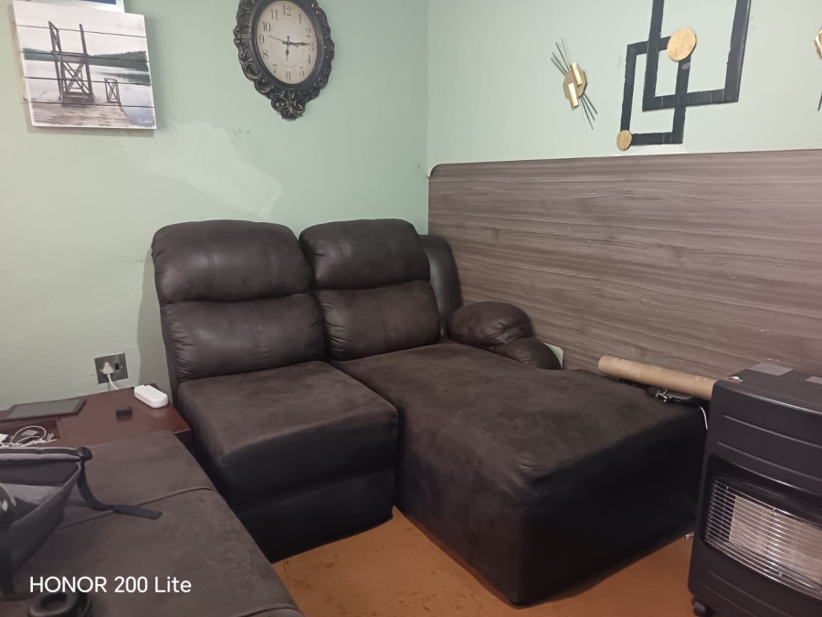 2 Bedroom Property for Sale in Elindinga Gauteng