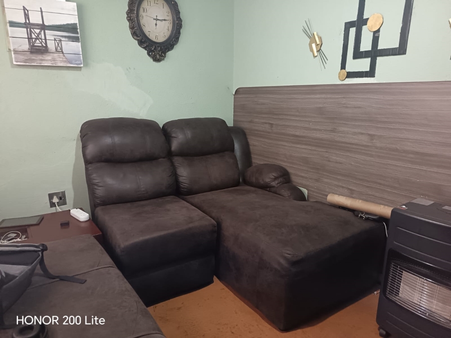 2 Bedroom Property for Sale in Elindinga Gauteng