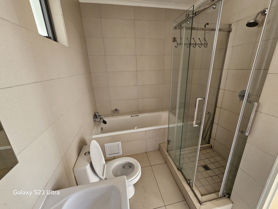 2 Bedroom Property for Sale in Dainfern Gauteng