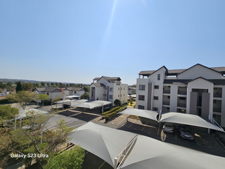 2 Bedroom Property for Sale in Dainfern Gauteng