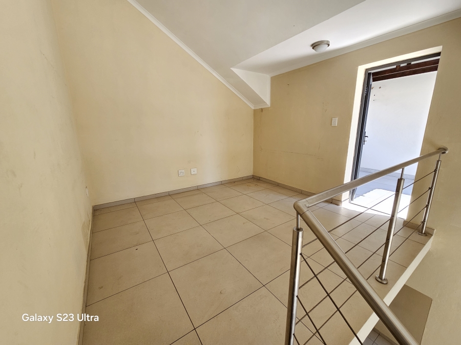 2 Bedroom Property for Sale in Dainfern Gauteng