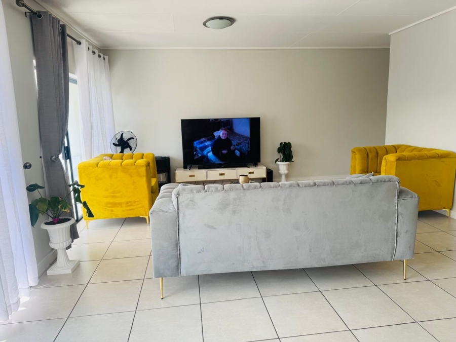 To Let 2 Bedroom Property for Rent in Linbro Park Gauteng