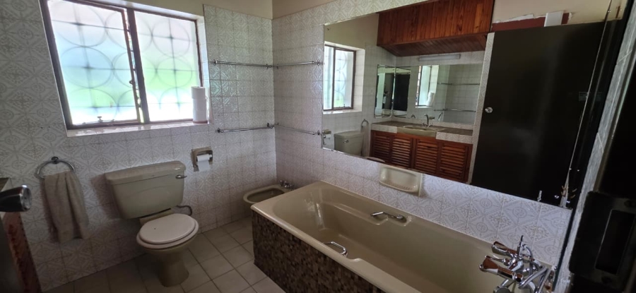 4 Bedroom Property for Sale in Vanderbijlpark SW 5 Gauteng