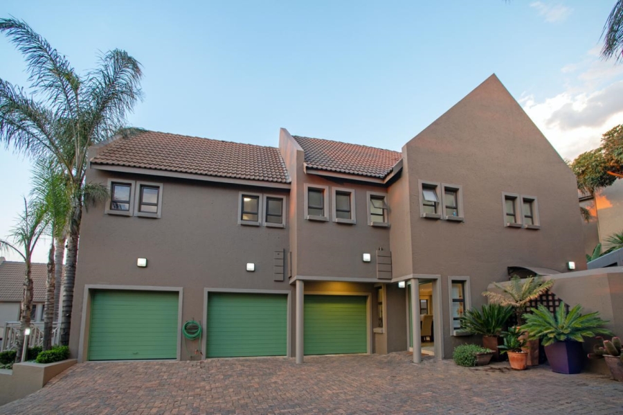 3 Bedroom Property for Sale in Bedfordview Gauteng