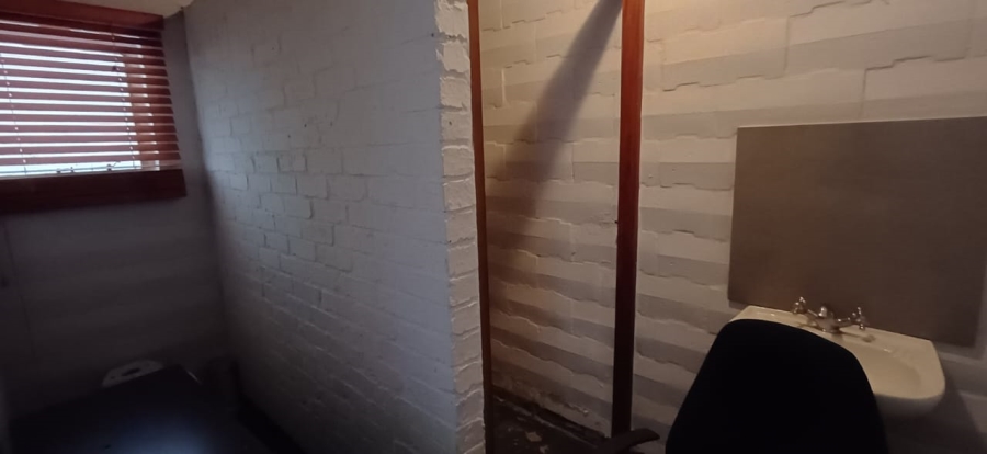 To Let Commercial Property for Rent in De Deur Gauteng
