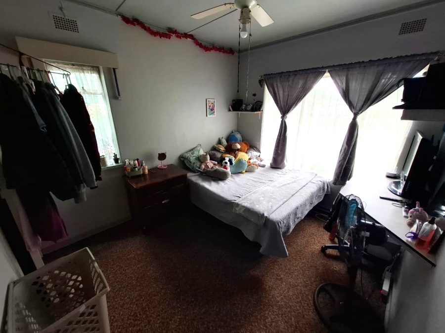 4 Bedroom Property for Sale in Vanderbijlpark CW 5 Gauteng