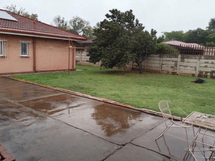 3 Bedroom Property for Sale in Vanderbijlpark CW 5 Gauteng