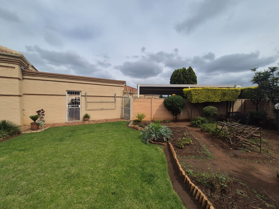 3 Bedroom Property for Sale in Arcon Park Gauteng