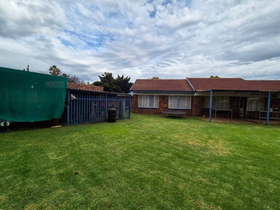 3 Bedroom Property for Sale in Waldrift Gauteng