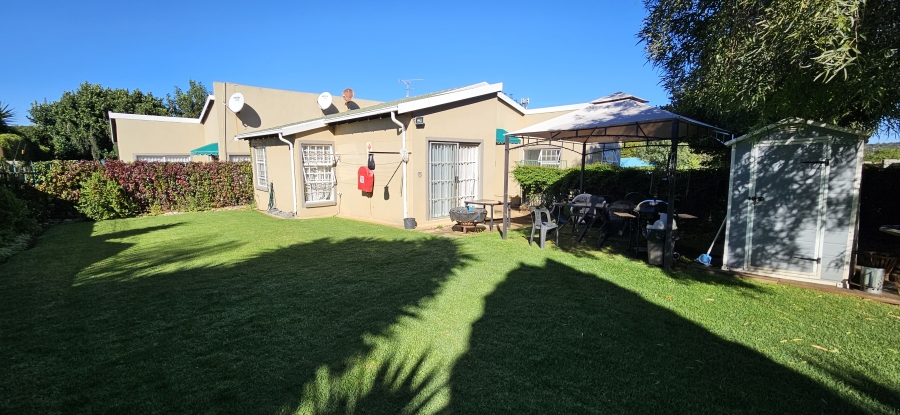 3 Bedroom Property for Sale in Meyersdal Gauteng
