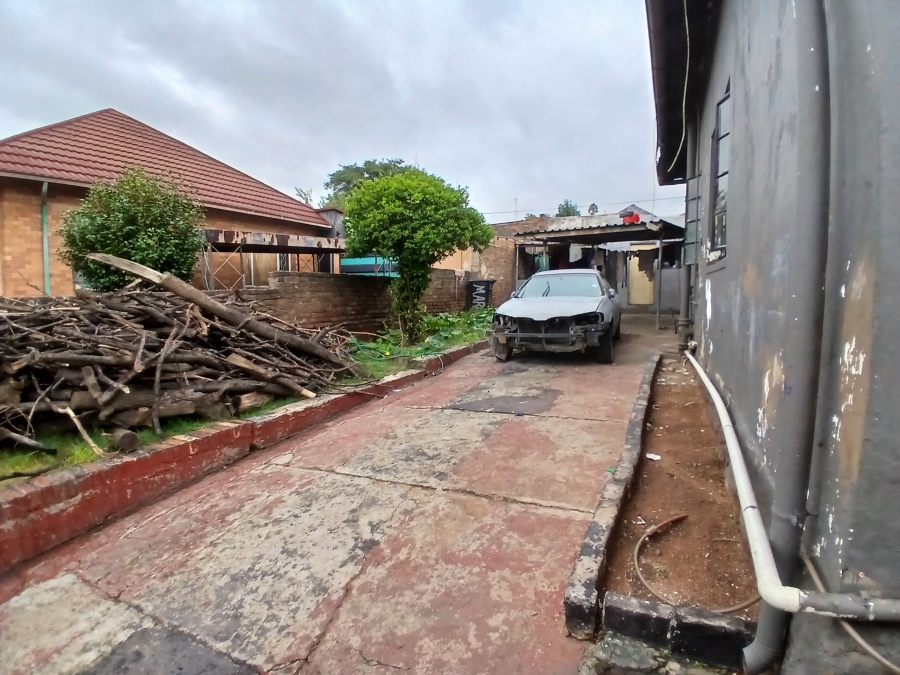 5 Bedroom Property for Sale in Elsburg Gauteng