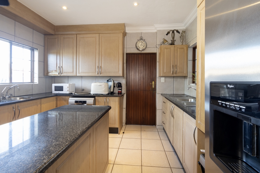 3 Bedroom Property for Sale in Moreleta Park Gauteng